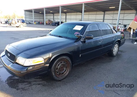 2011 Ford Crown Victoria Police Interceptor z USA, uszkodzony, nr VIN 2FABP7BV3BX149597